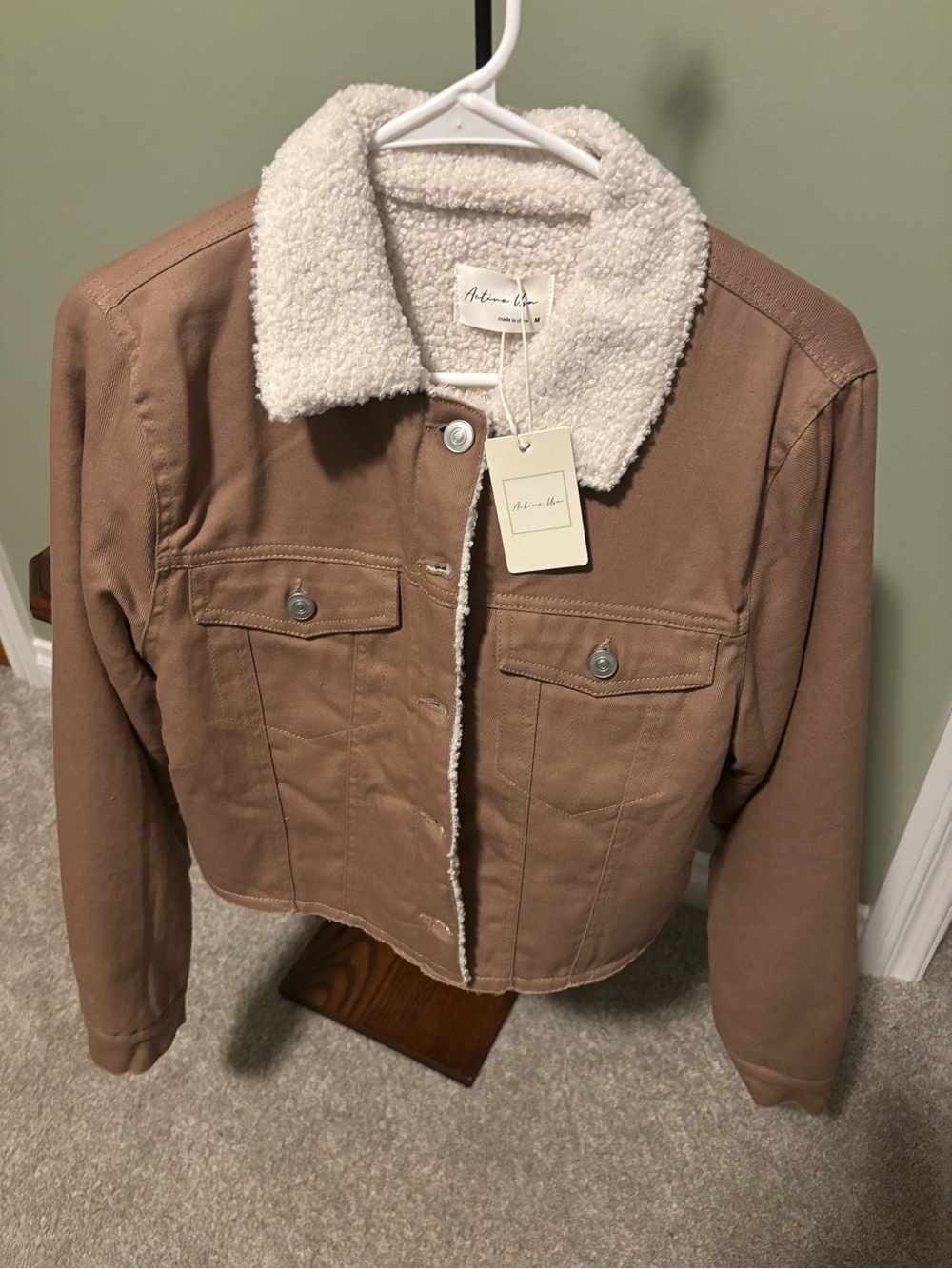 Active USA Cropped Tan Jacket with Cream Sherpa Collar